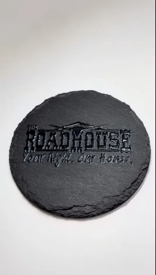 RoadHouse — Ανάγλυφο UV σε σχιστόλιθο